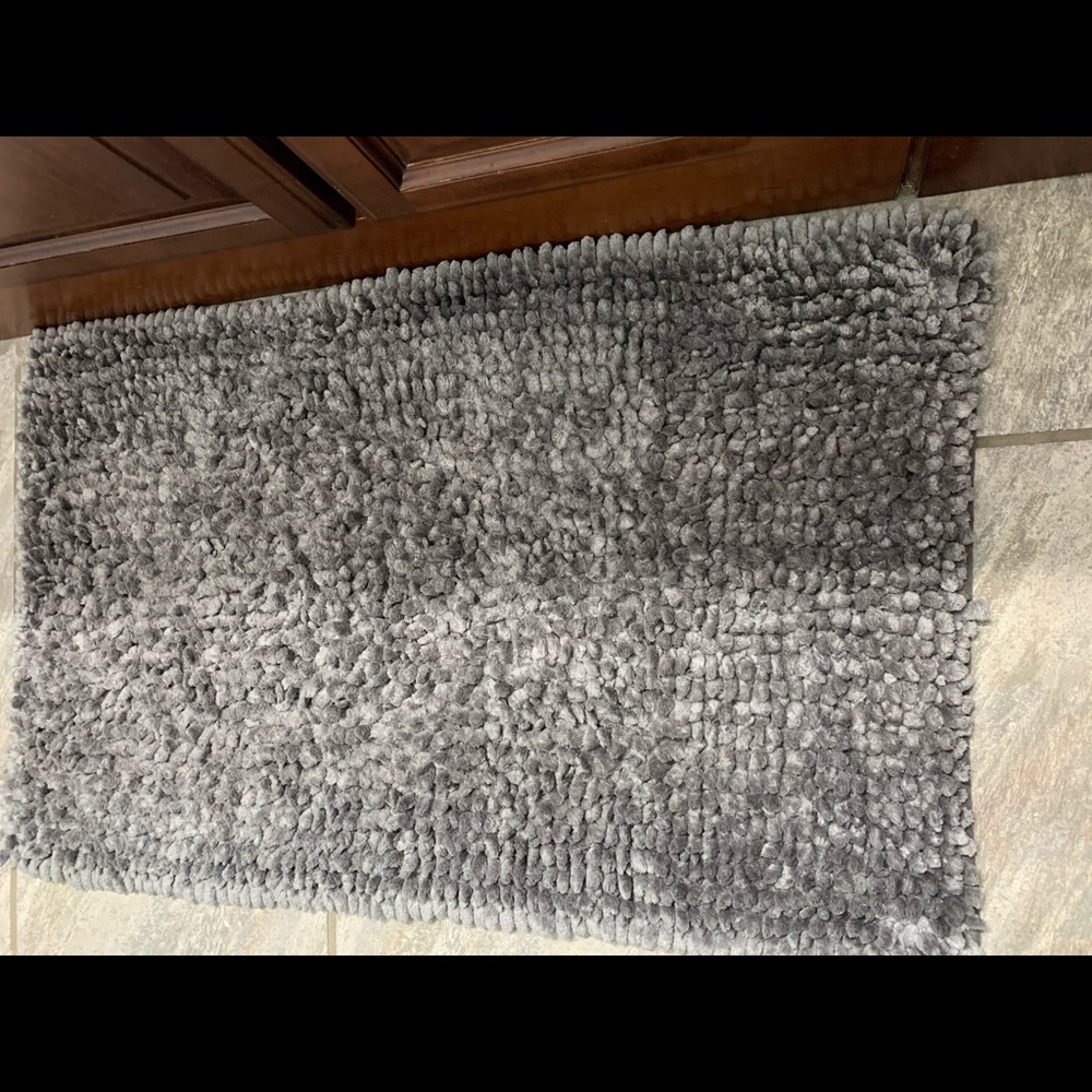 Bebe bath rugs